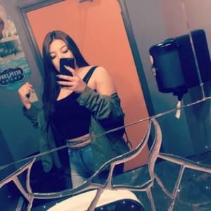 Meet your Posher, Angeles